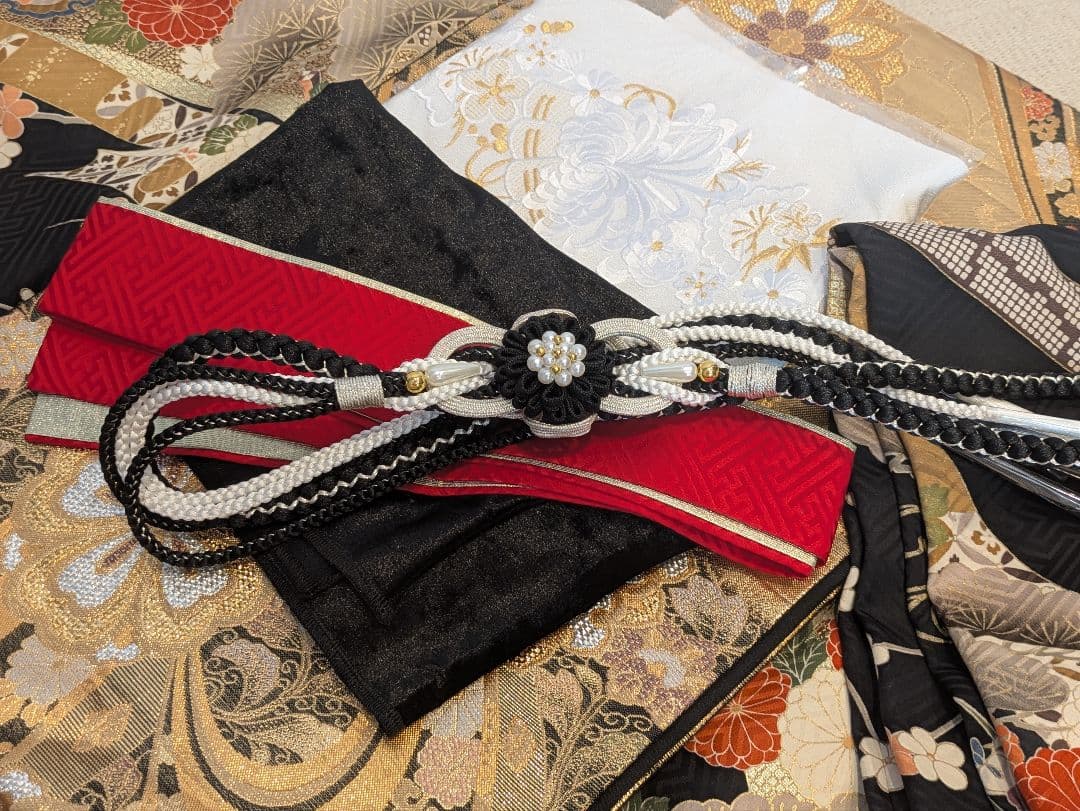 ྈ ྈ様 振袖フルセット 身丈173裄68 ロング丈 黒 古典柄 金彩 成人式