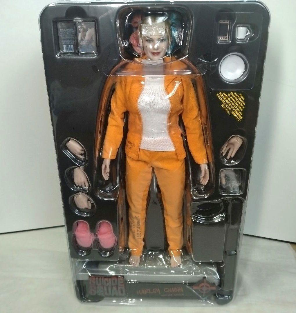 36　ホットトイズ　スーサイド・スクワッド　ハーレイ・クイン　囚人服バージョン