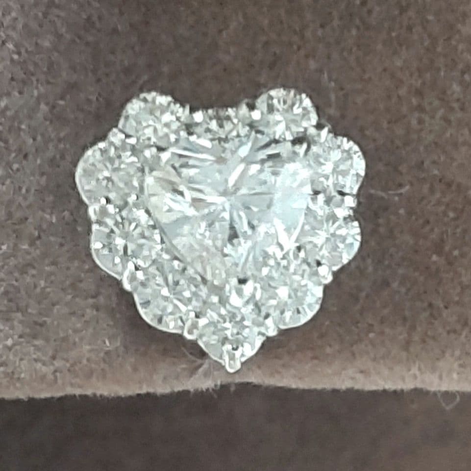 Marry　天然ダイヤモンド　ハートシェイプ　ピアス　pt900