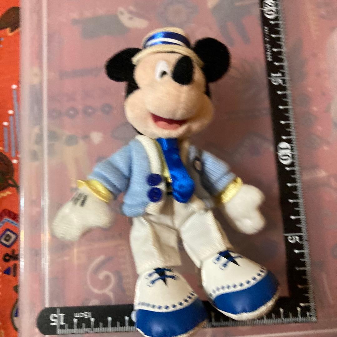 ぬいぐるみ　バッジ　ミッキーマウス　スプリング　ヴォヤッジ