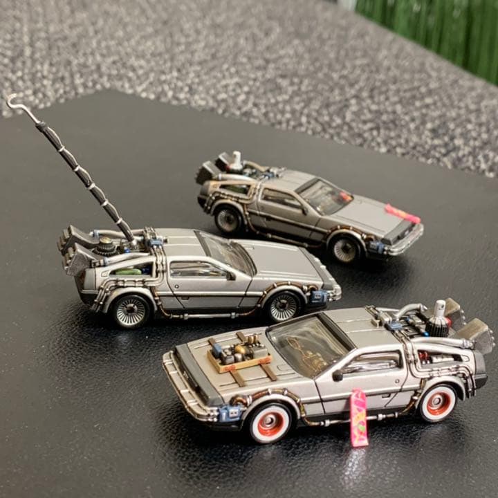 キャラウィール　1/64デロリアンⅠ〜Ⅲ　カスタム品　バックトゥーザフューチャー