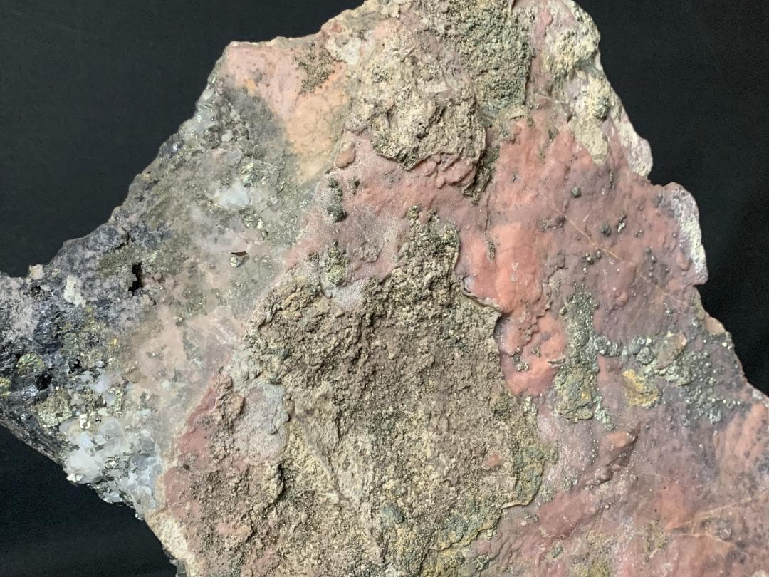 天然石 黄鉄鋼 パイライト 黄銅鋼 結晶 原石 鑑賞石 7.9kg 881