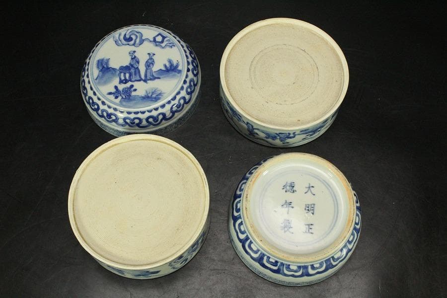 中国美術 青花 人物画 丸段重(LC827)