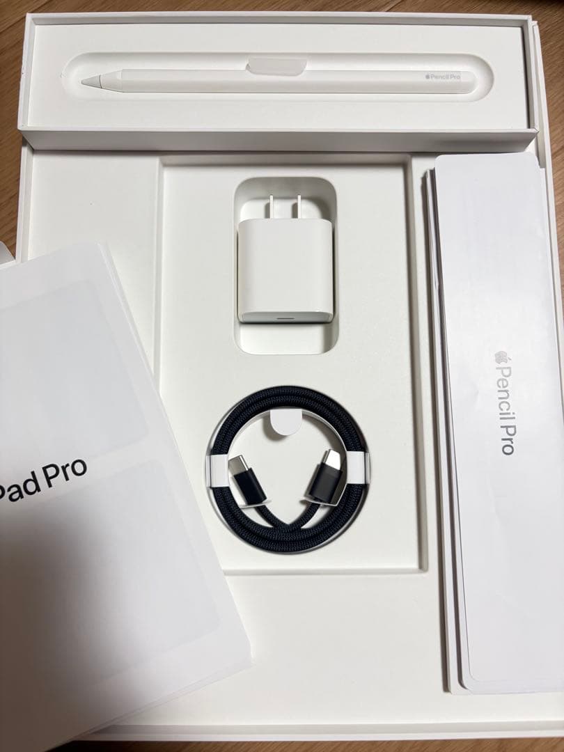 新品iPad Pro M4 13インチ & Apple pencil pro