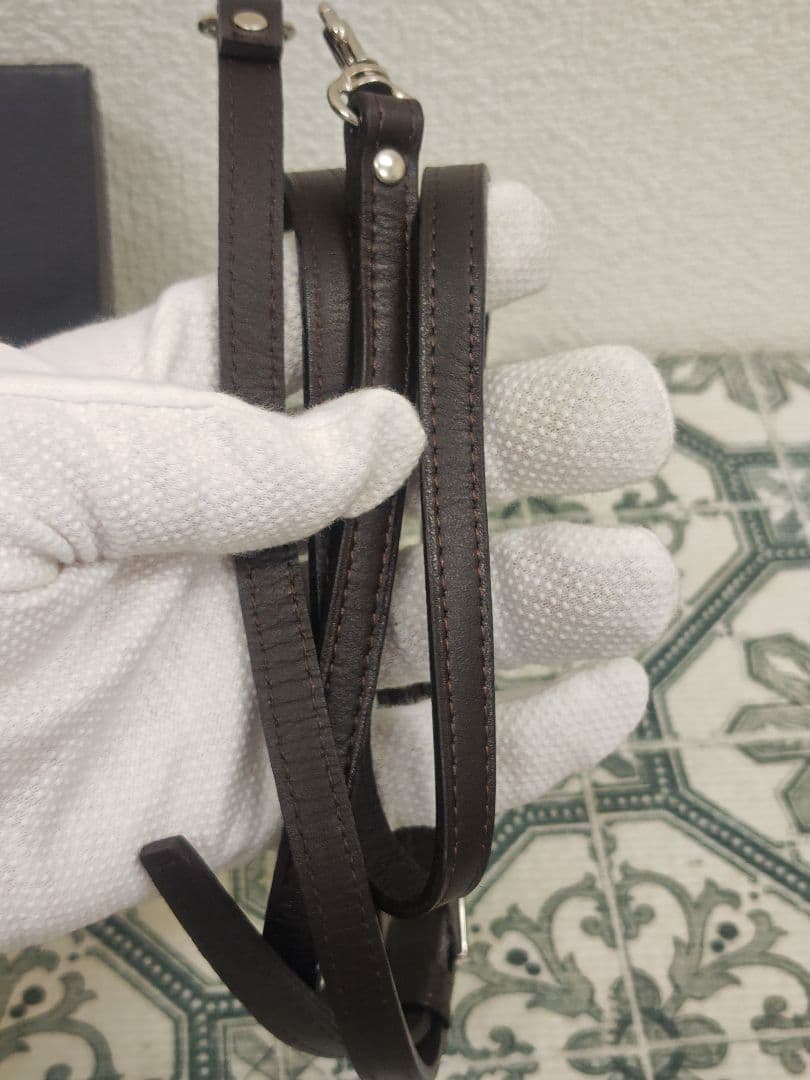 バーバリーショルダータイプの財布、BURBERRY