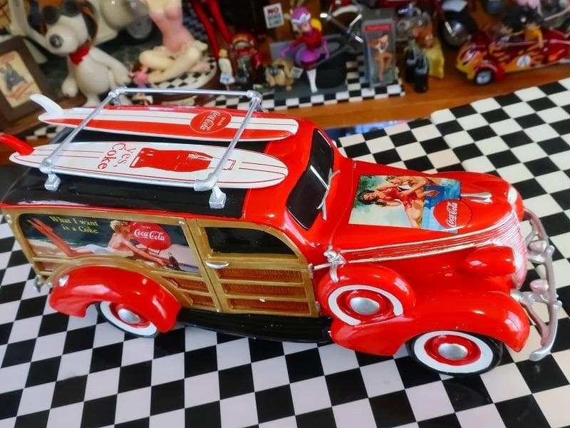コカコーラ フォード ウッディーワゴン サーフボードx2付 シリアル有