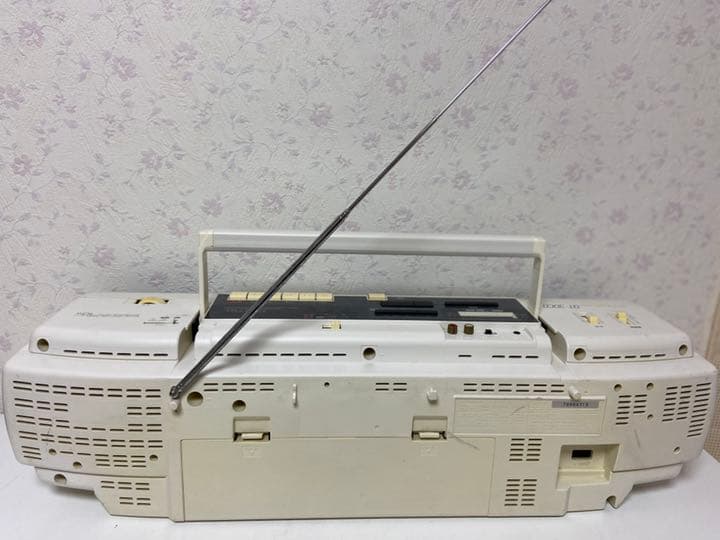 希少　SHARP レトロ　ラジカセ　QT-30CD 高音質