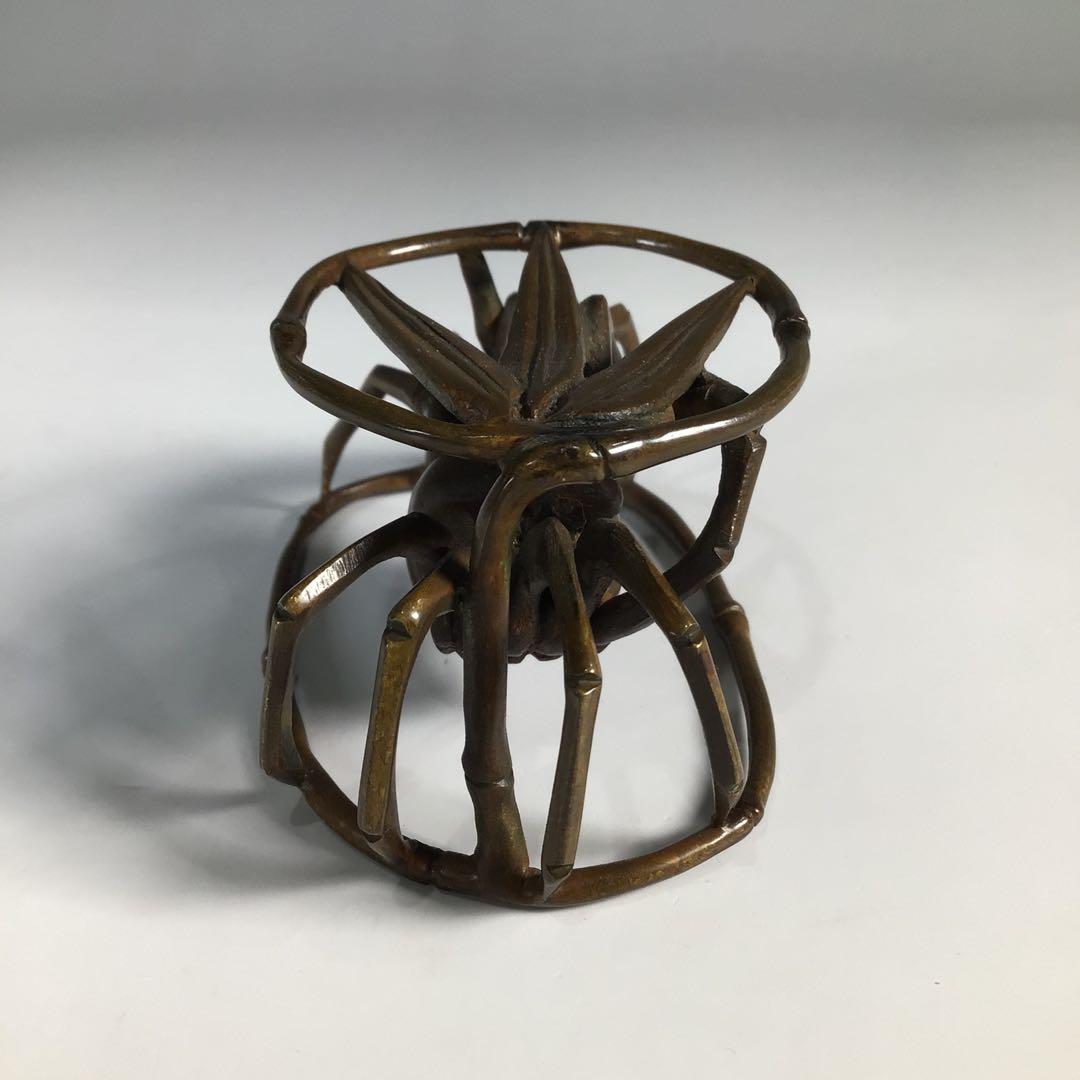 Ｍ９３２　蓋置　『銅製』『作家物』『笹蟹蓋置』　共箱　茶道具