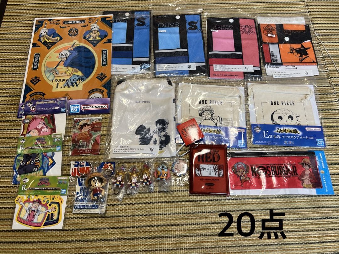 ONE PIECEグッズ約170点まとめ売り