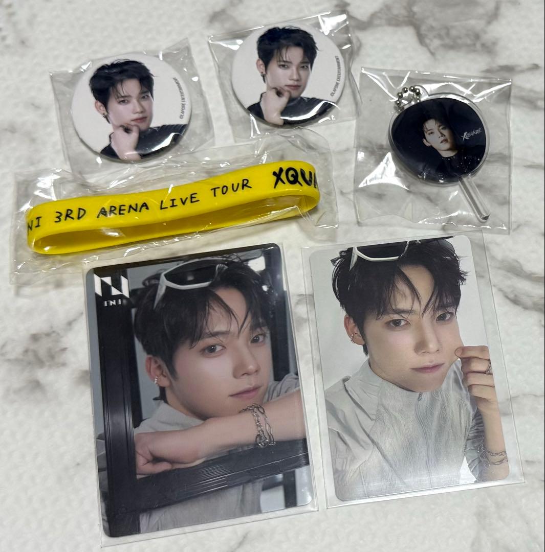 INI 木村柾哉 XQUARE カプセルトイ ラバーバンド ミニうちわ 缶バッジ