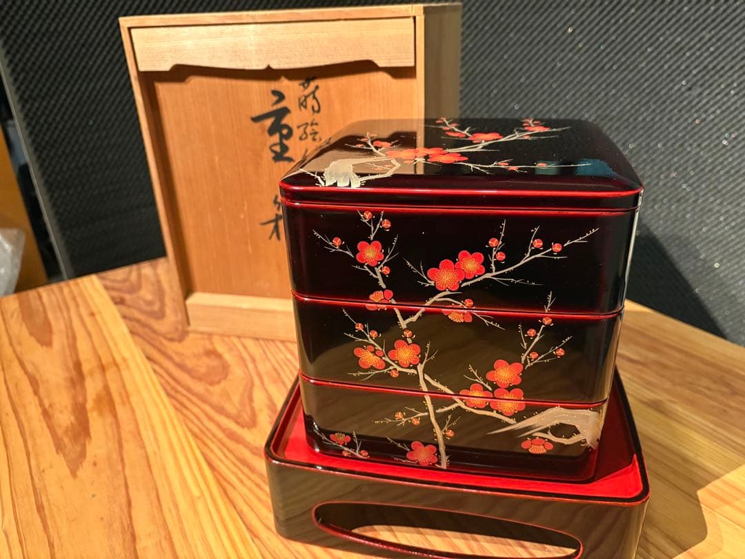 【新年売り尽くし値下げ】京漆器 蒔絵三段重（茶事用重箱）「蒔絵梅花 重箱」未使用