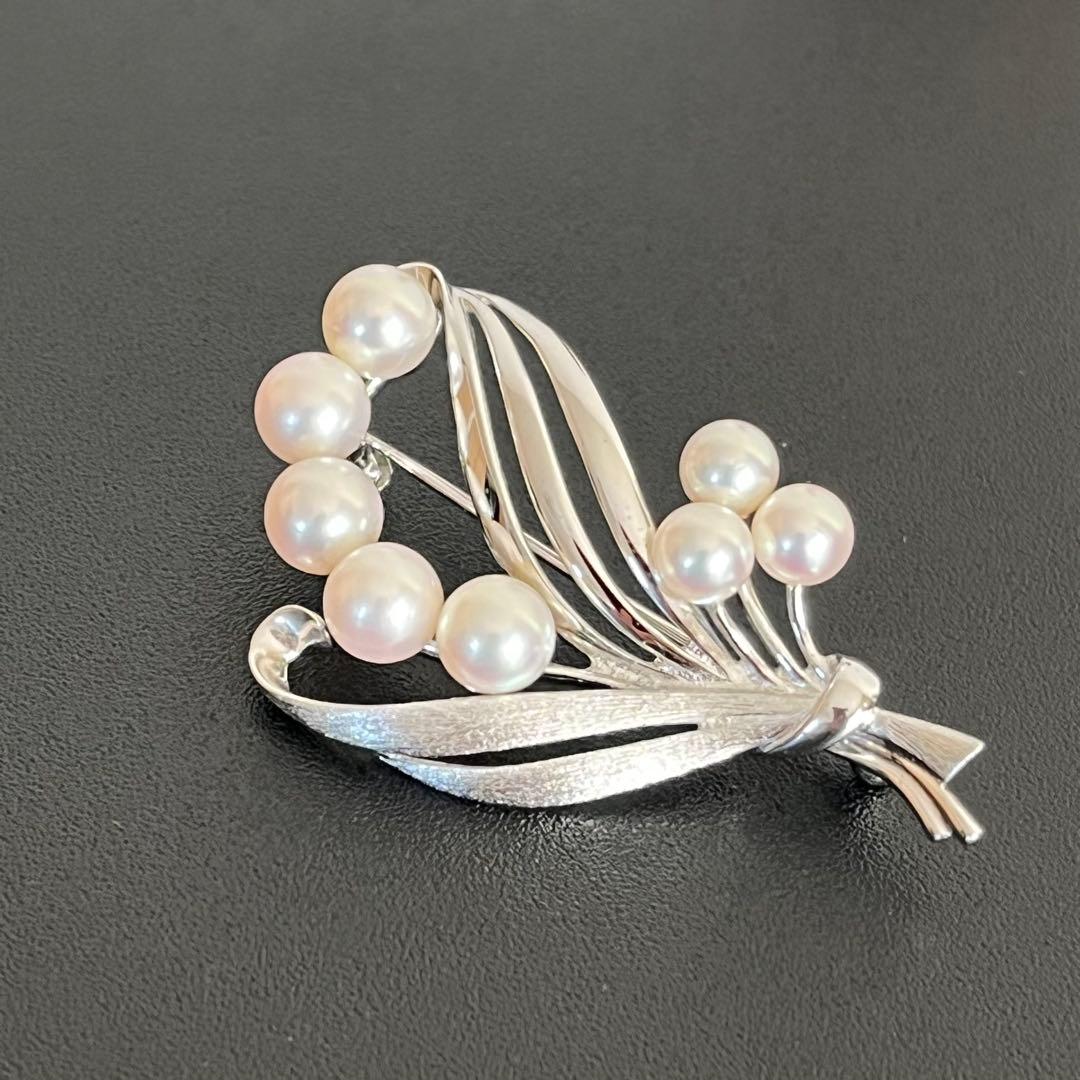 ◆美品◆ MIKIMOTO ミキモト 真珠 パール ブローチ 8珠 ケース付き