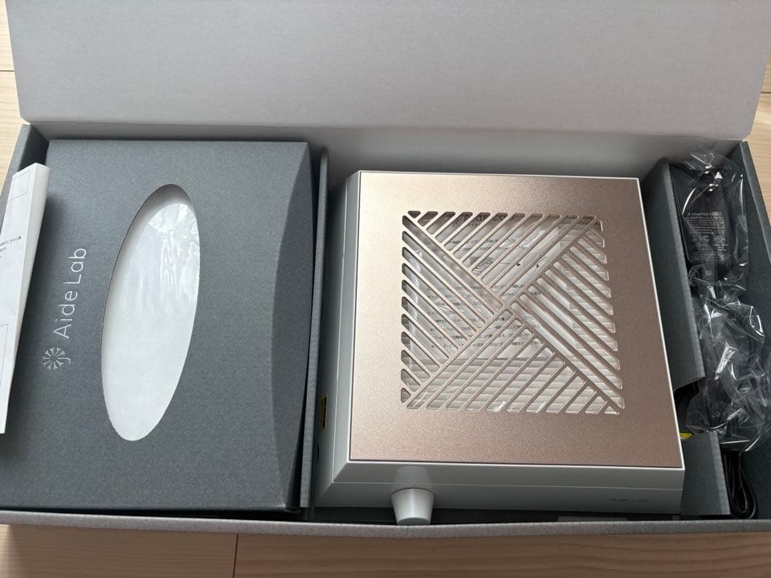 エイドラボ　kasane ネイル集塵機 最終値下げ