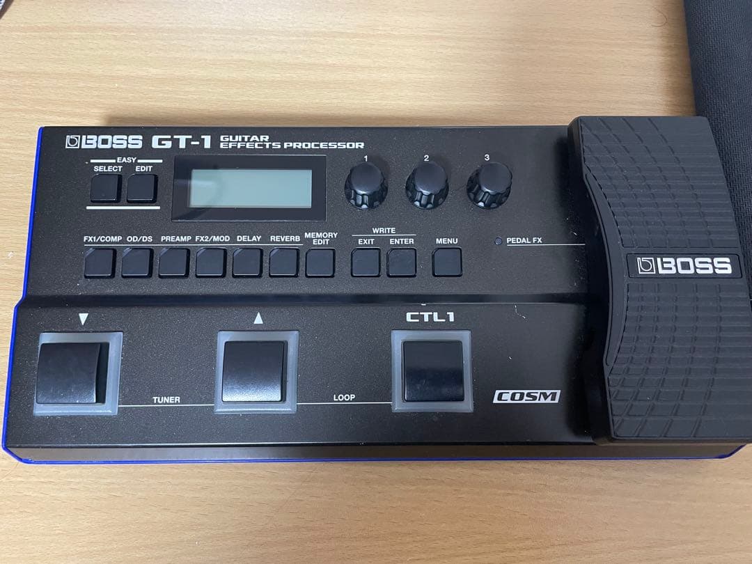 BOSS GT-1 ギターエフェクトプロセッサー