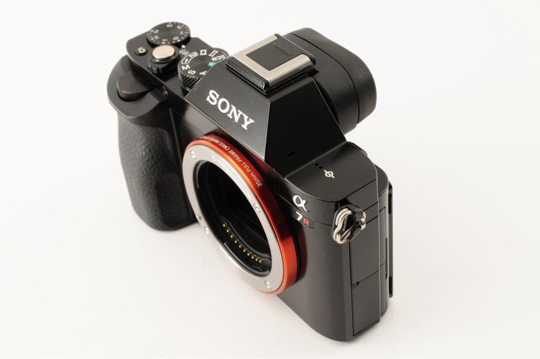 ソニー SONY ILCE-7R α7R シャッター数:9,071回