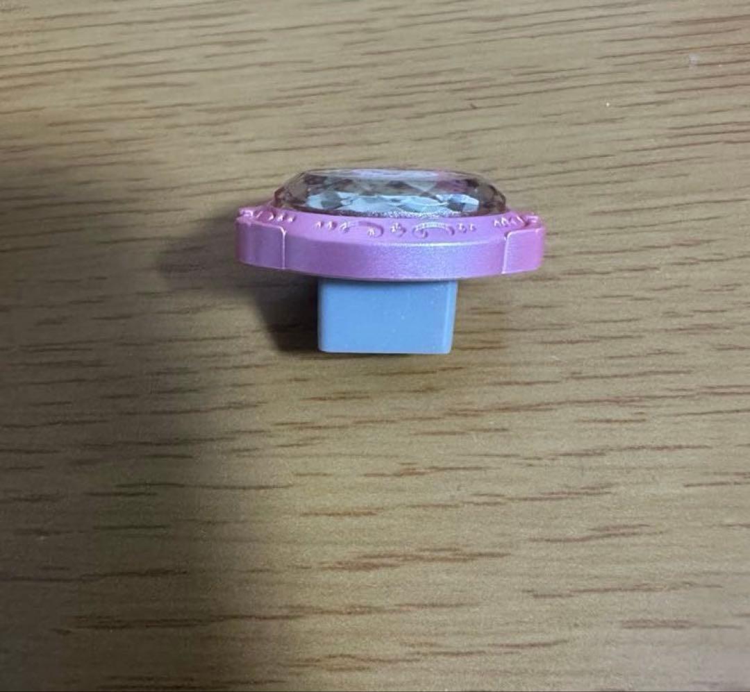 たまごっち たまデコピアス ベイビー！？チェンジ！