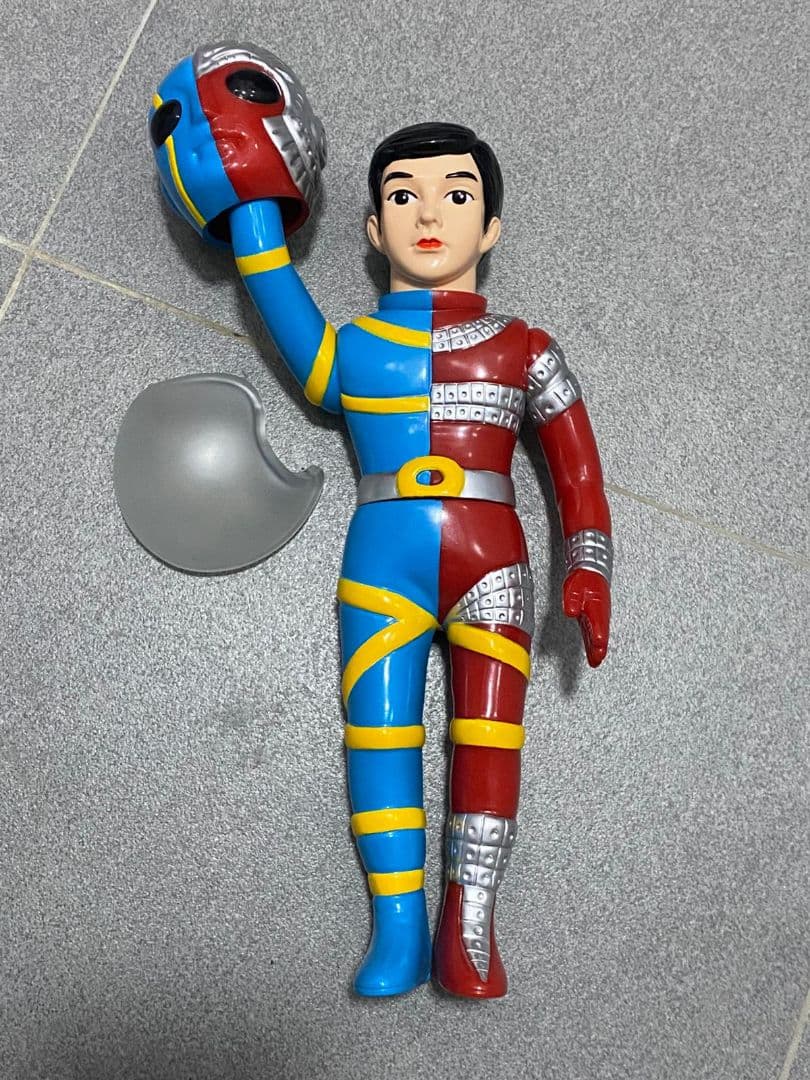 在庫最後 人造人間キカイダー ソフビ 黒色の目 25cm