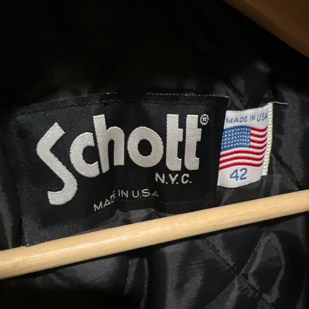 いいさん Schott シングルライダース