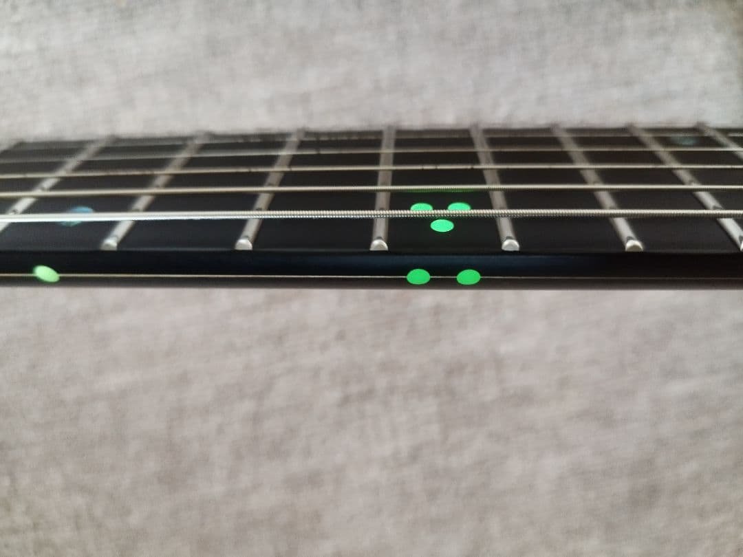 GOC Guitars Ilumina 6弦マルチスケール