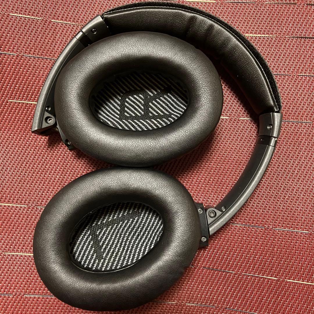 ヘッドホン QuietComfort35