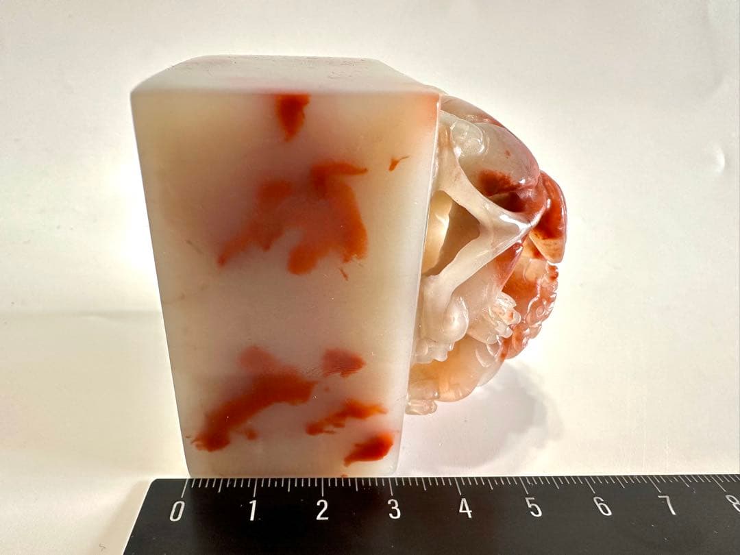 【螭虎献芝】 古獣　美品　ラオス 老挝 水凍　印材 落款 遊印 雅号　大材