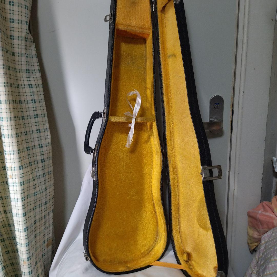 ♥大特価♥スズキバイオリン4/4 NO．4 　1952年製　大人用弓ケース松脂付