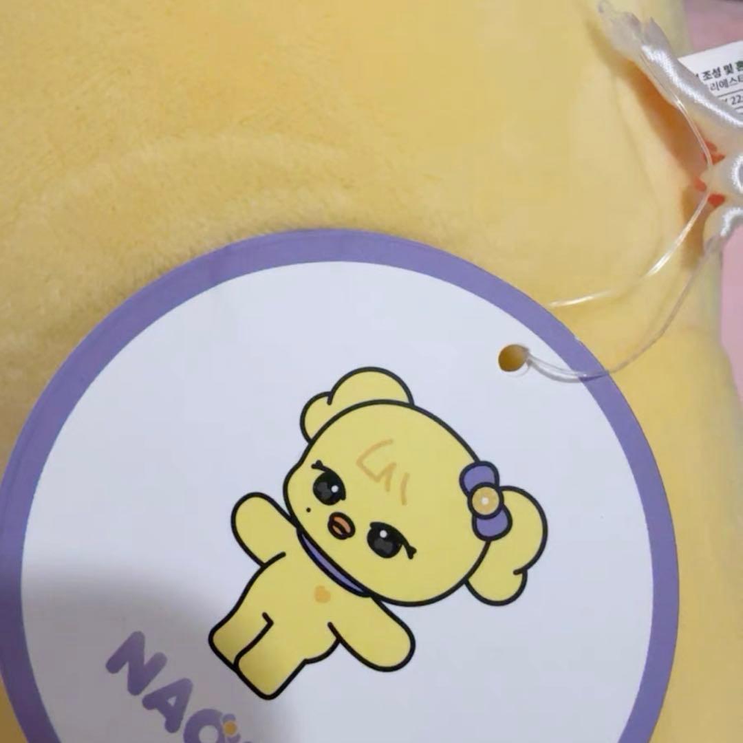 IVE MINIVE メガ　クッション レイ　ナオリ　ぬいぐるみ