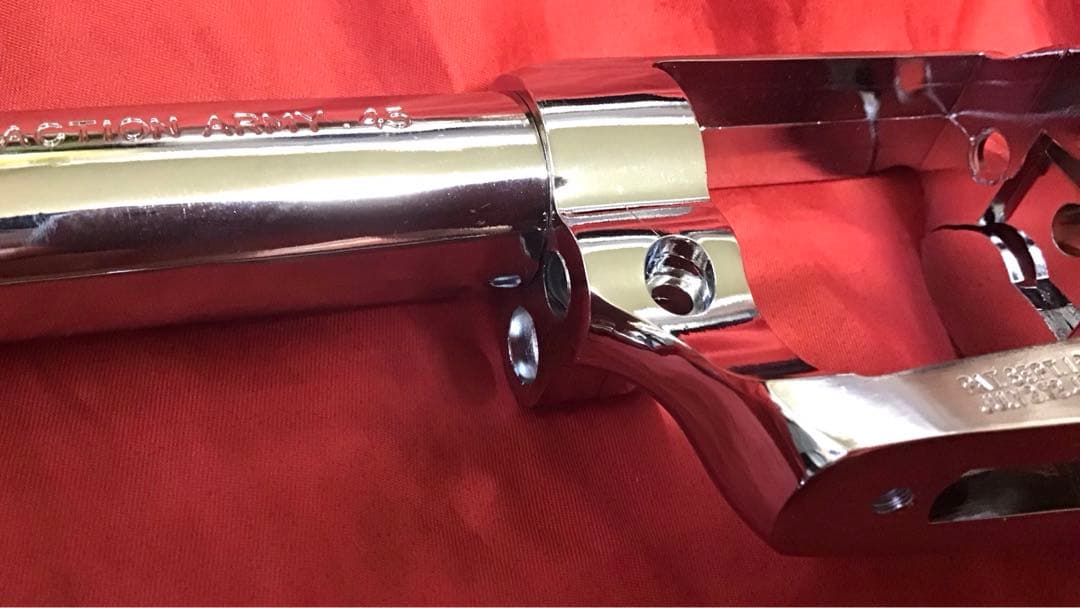 ハートフォード製　コルトSAA用シルバーメッキフレーム2本セット　未使用品