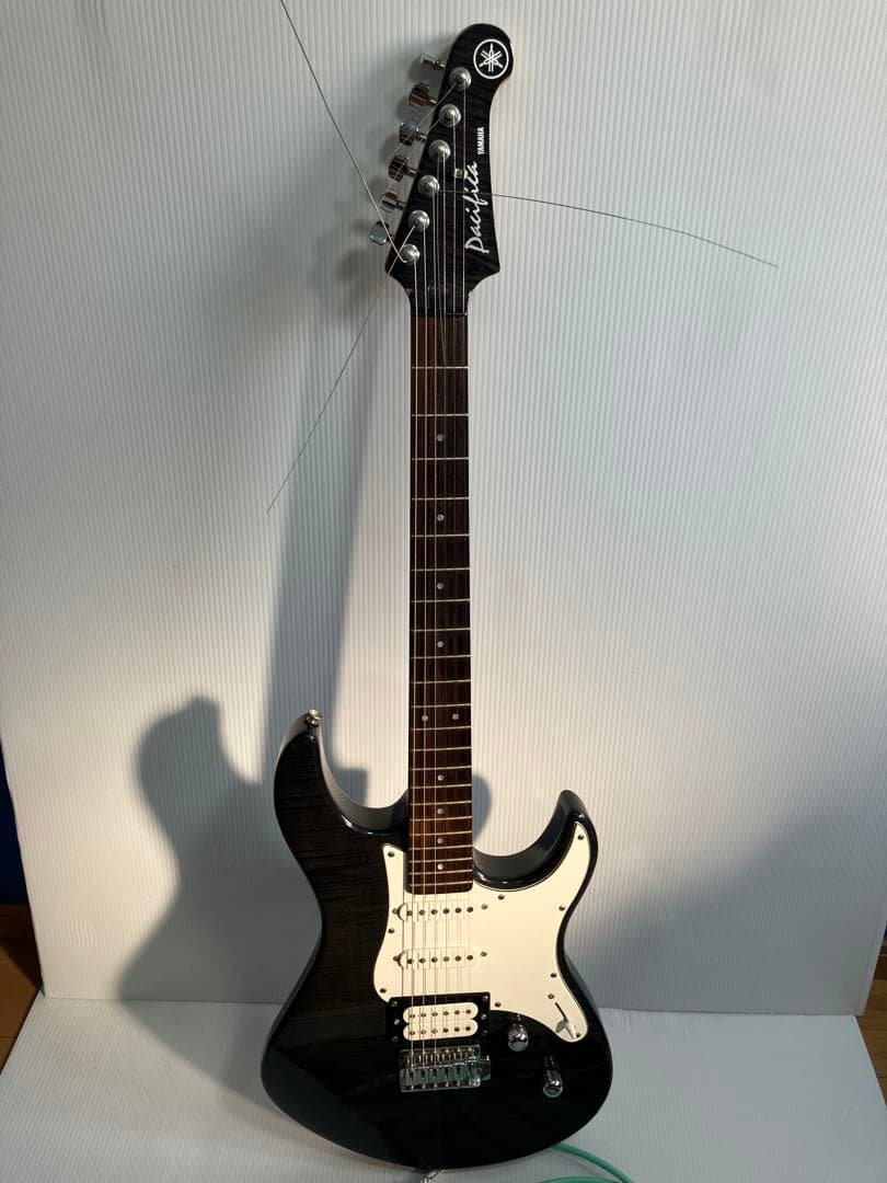 Yamaha Pacifica212vfm エレキギター ブラック