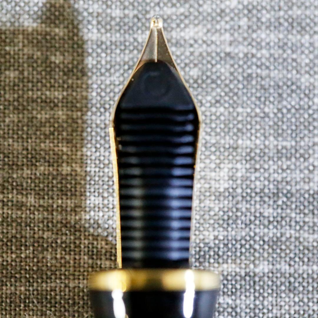 【極美品 送料込み】ペリカン 万年筆 スーベレーン 青縞 Ｍ４００