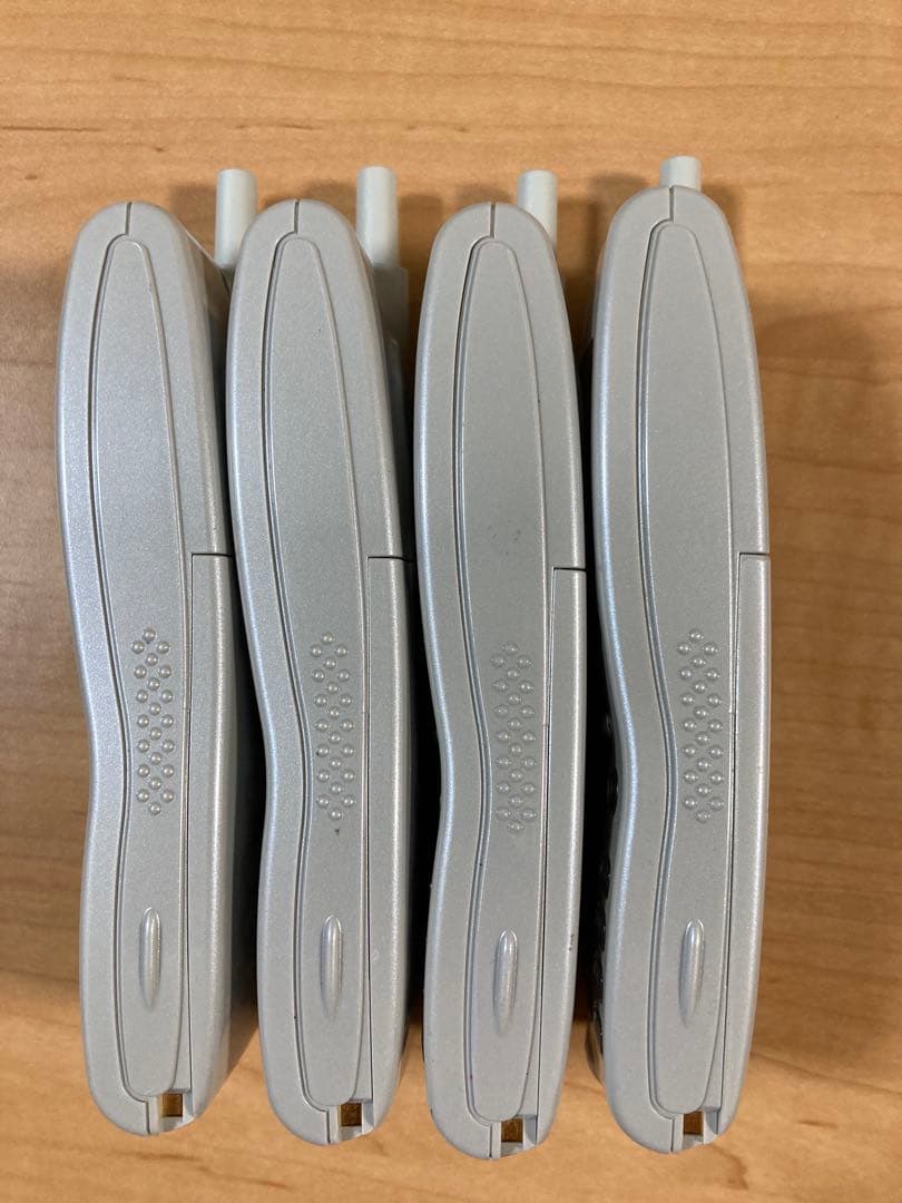 2021年製　OKI　UM7700　PHS　本体４台 充電器１台　中古