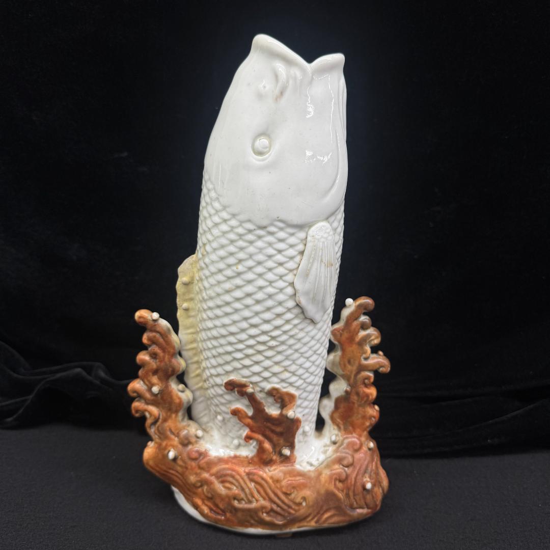 平戸焼 鯉 滝登り　平戸　花瓶 時代物 骨董古美術 30cm