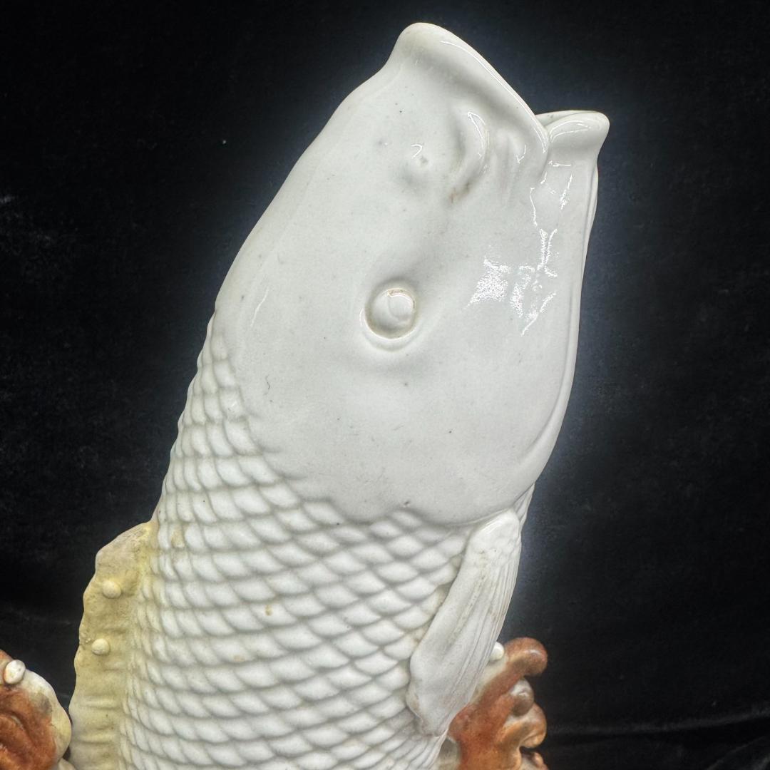 平戸焼 鯉 滝登り　平戸　花瓶 時代物 骨董古美術 30cm