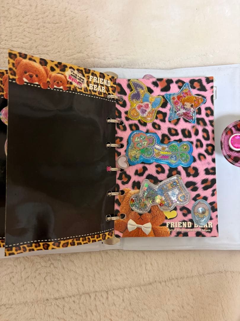 フレンドベア ステッカー帳 ウォーターシール、シャカシャカシール付き