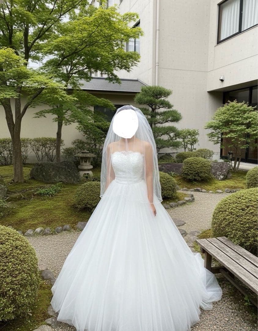 ホワイト Aライン ウェディングドレス