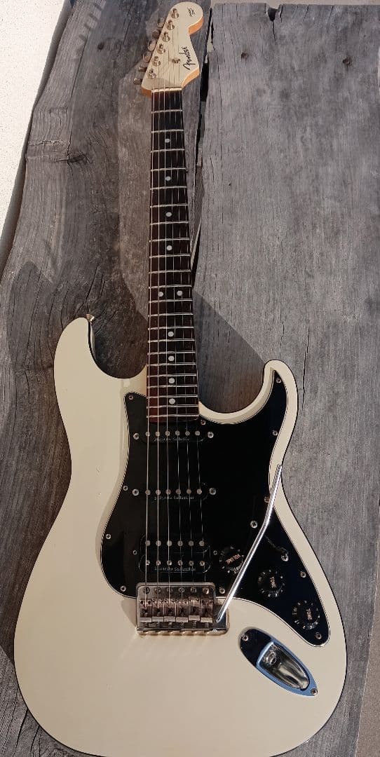 フェンダージャパンエアロダインミディアムスケール