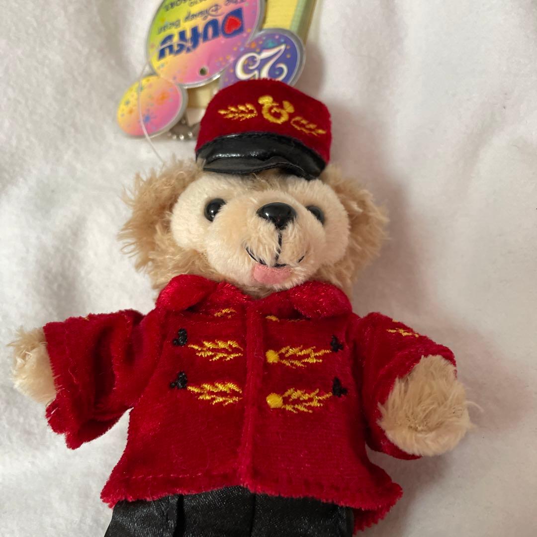 Duffy 美品ダッフィー 25周年 ホテルボーイコス ぬいば ぬいぐるみバッジ