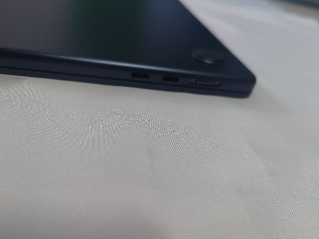 MacBook Air M3 15インチ 16GB 512GB 本体