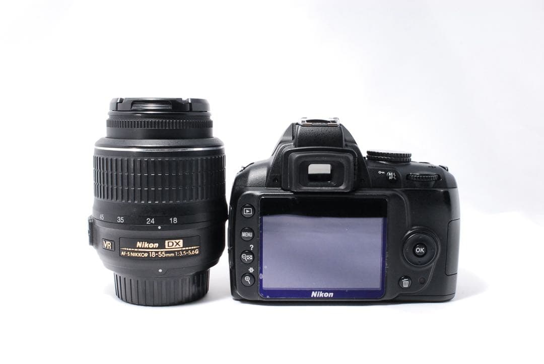 簡単撮影❤️NikonD3000❤️軽量ボディ一眼レフカメラ