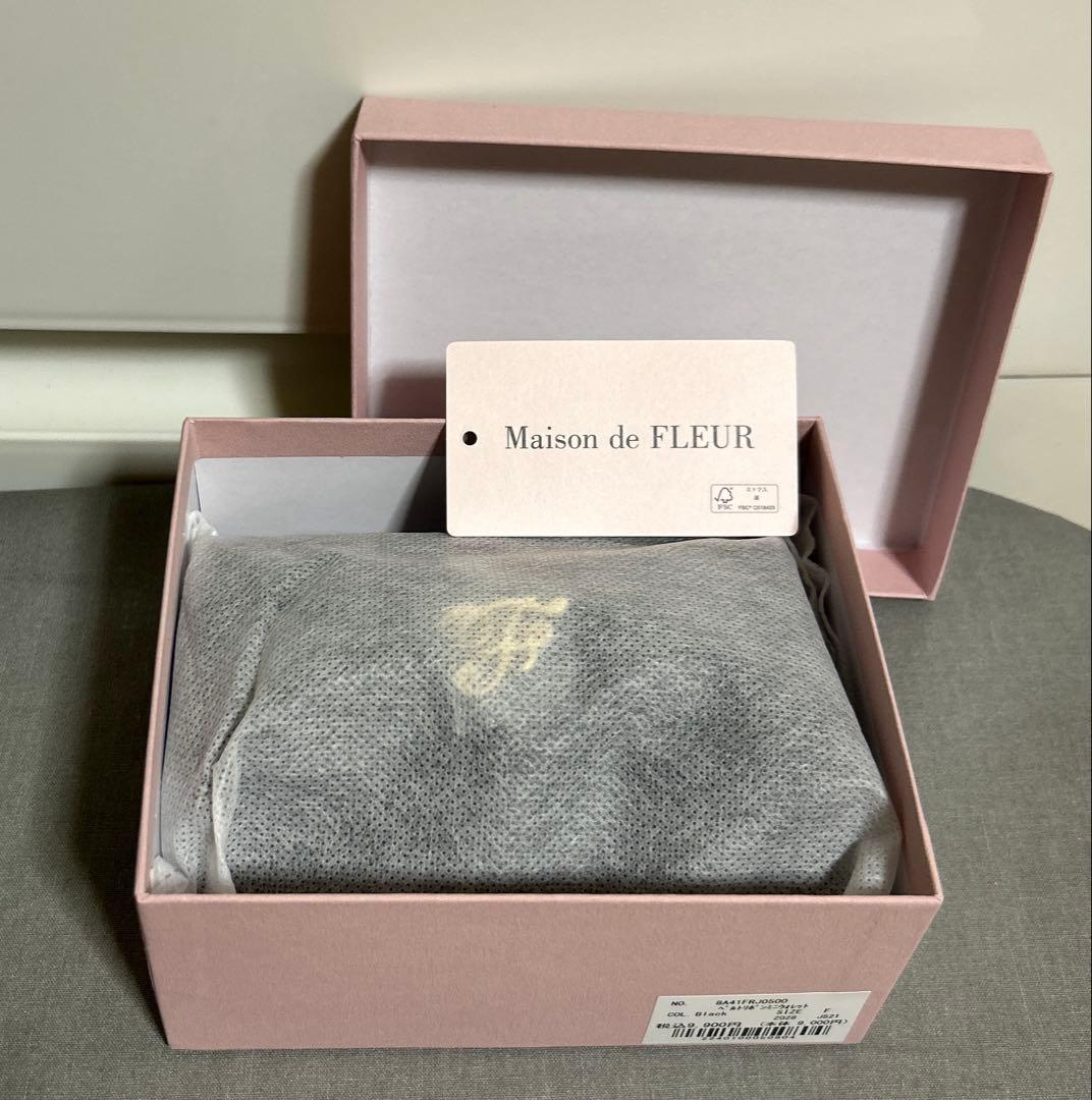 【✧︎新品未使用】Maison de FLEURベルトリボンミニウォレットBK