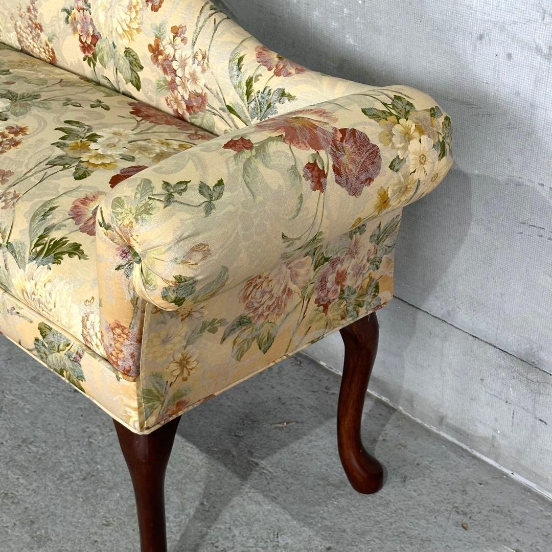 ✿英国クラシック調✿ 花柄カウチソファ｜猫脚 アーム付き｜アンティーク調 長椅子