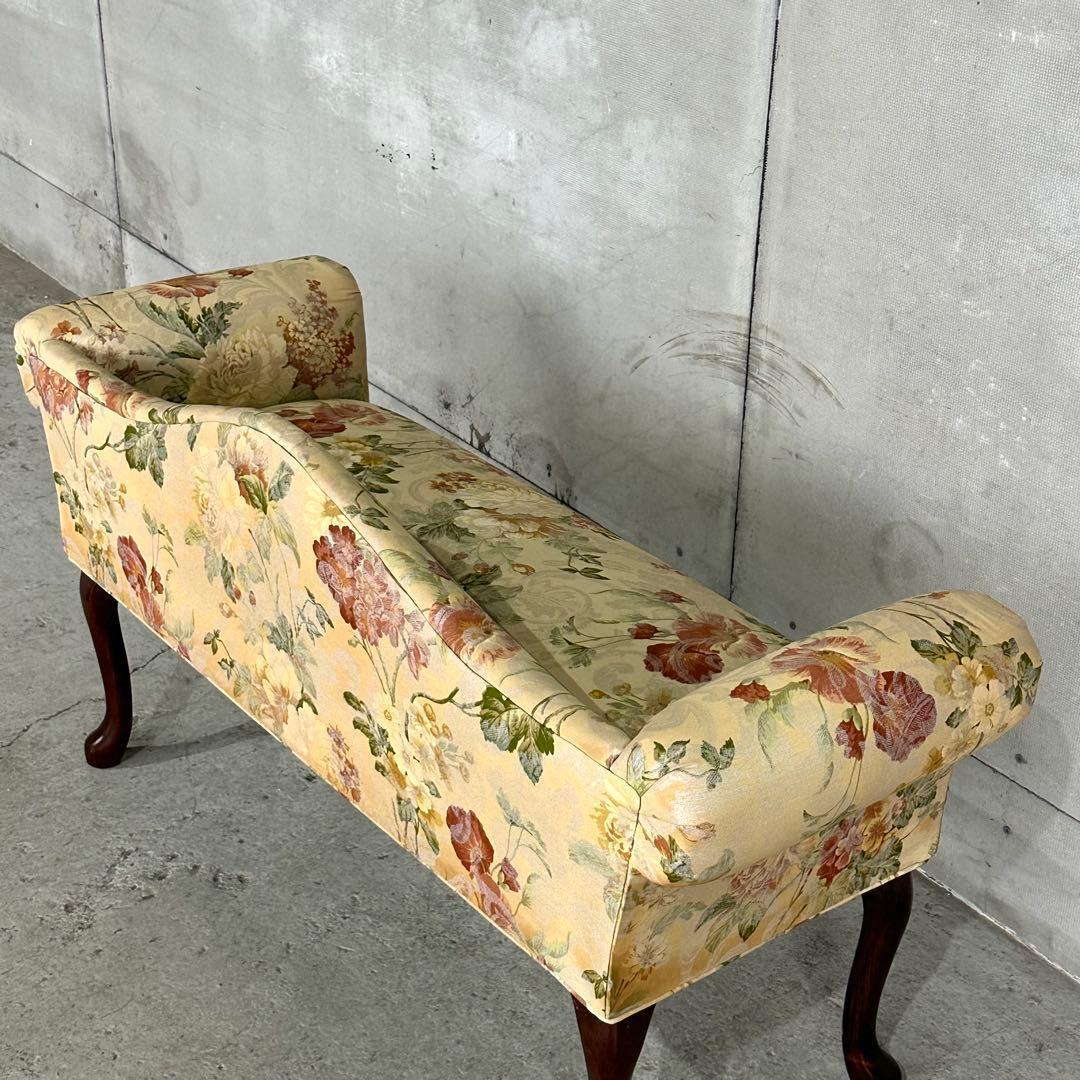 ✿英国クラシック調✿ 花柄カウチソファ｜猫脚 アーム付き｜アンティーク調 長椅子