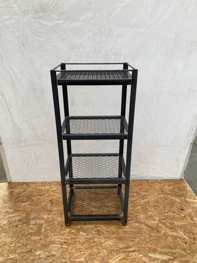 アイアンシェルフ　アイアンラック　アイアン家具　インダストリアル 植物棚