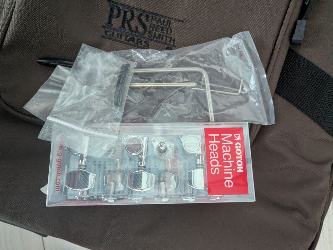 PRS SE Custom 24 ギグバッグ付