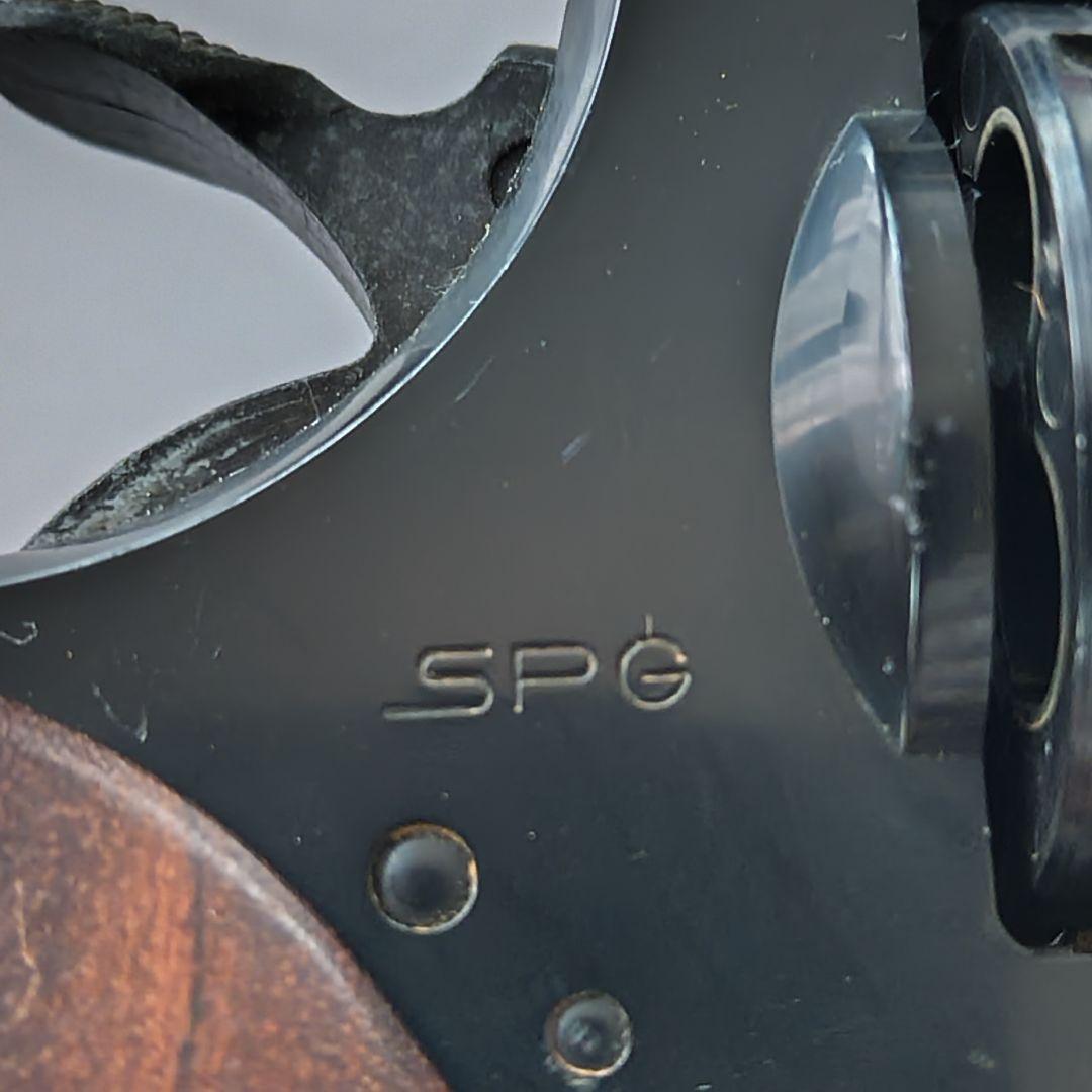 MGC Smith & Wesson パイソン 4インチ 木製グリップ付き