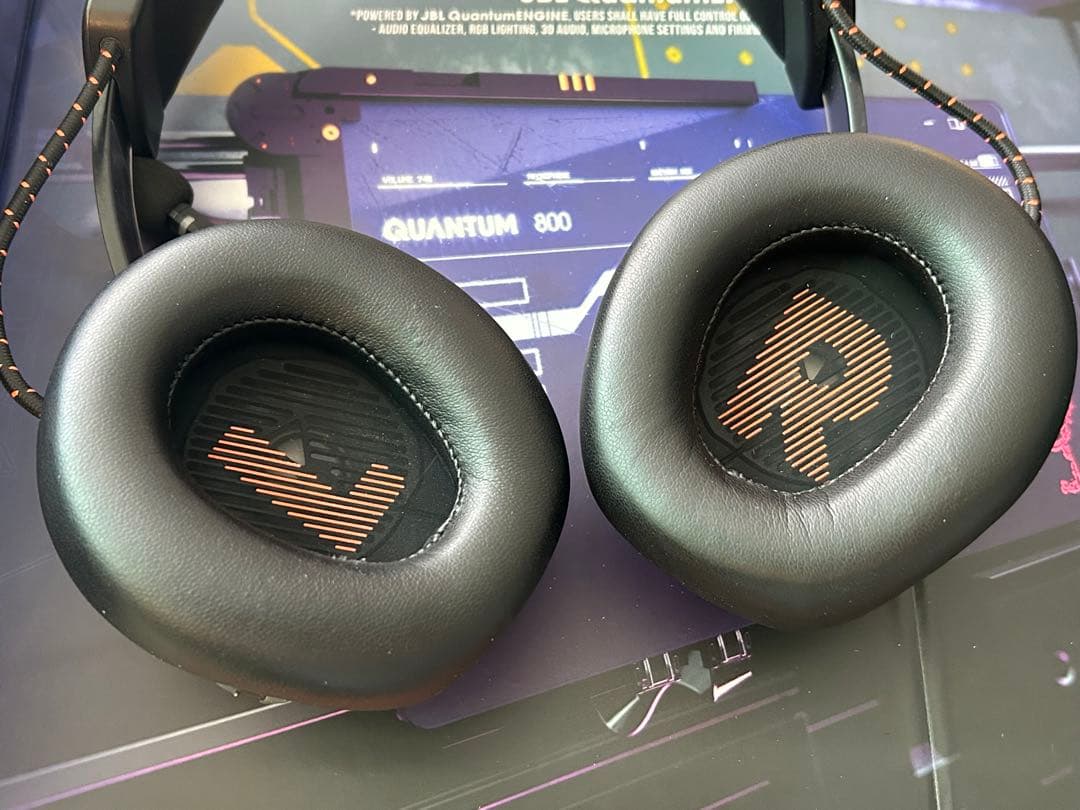JBL QUANTUM 800 ゲーミングヘッドセット