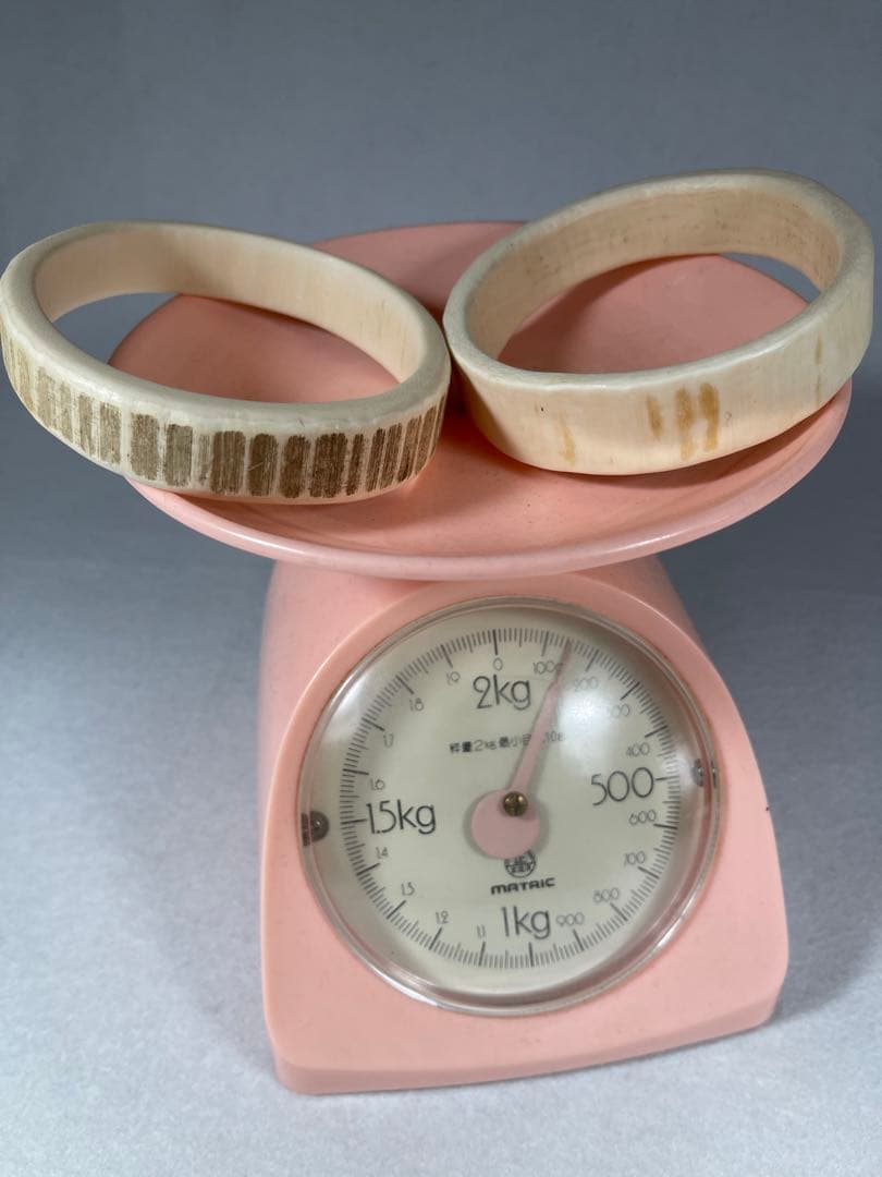 天然素材 重量約150gマンモス 白材 美術品加工素材用 道具用 中古品