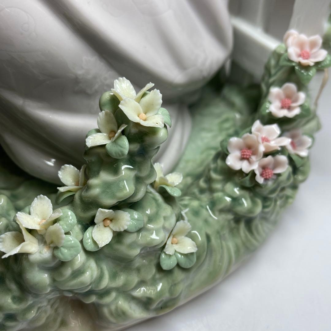 リヤドロ　ママのお手伝い　高さ23.5㎝　幅約21㎝　東な7-0921⭐︎1F