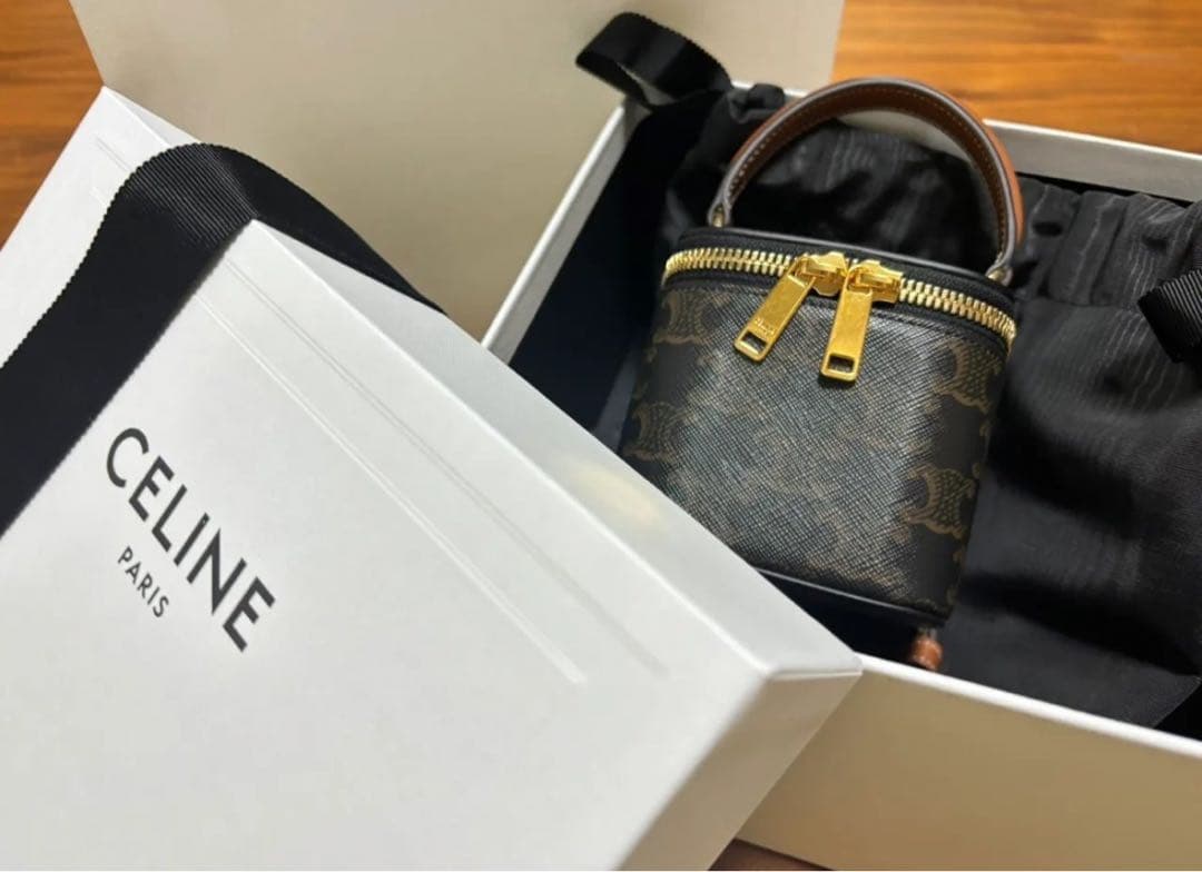 CELINE ミニバニティーケース トリオンフキャンバス＆カーフスキン