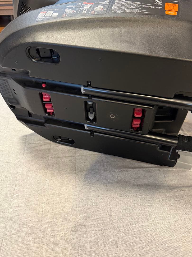 エールべべ クルット6i グランス チャイルドシート BF952